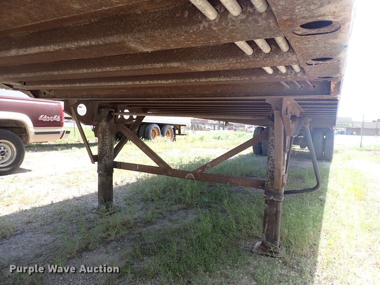 image for item DJ5622 2005 Wabash  dry van trailer