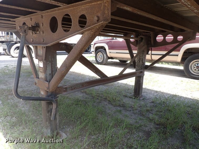 image for item DJ5622 2005 Wabash  dry van trailer