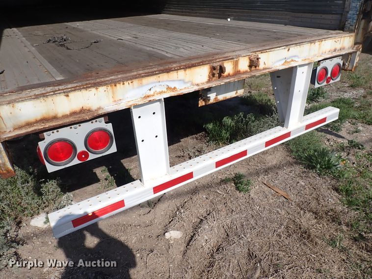 image for item DJ5622 2005 Wabash  dry van trailer