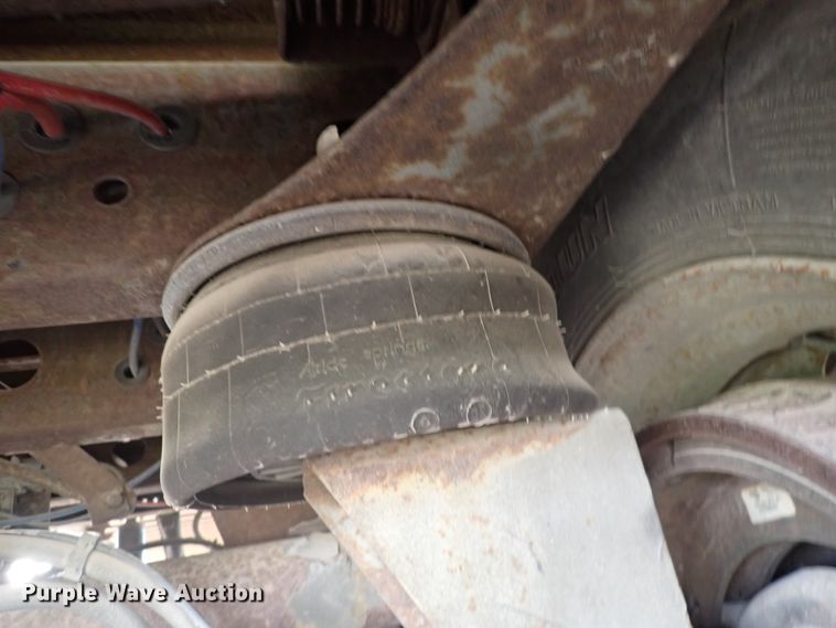 image for item DJ5622 2005 Wabash  dry van trailer