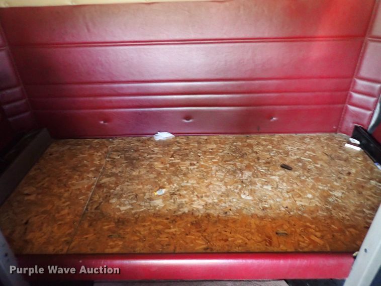 image for item DJ5675 2007 Peterbilt 386  semi truck