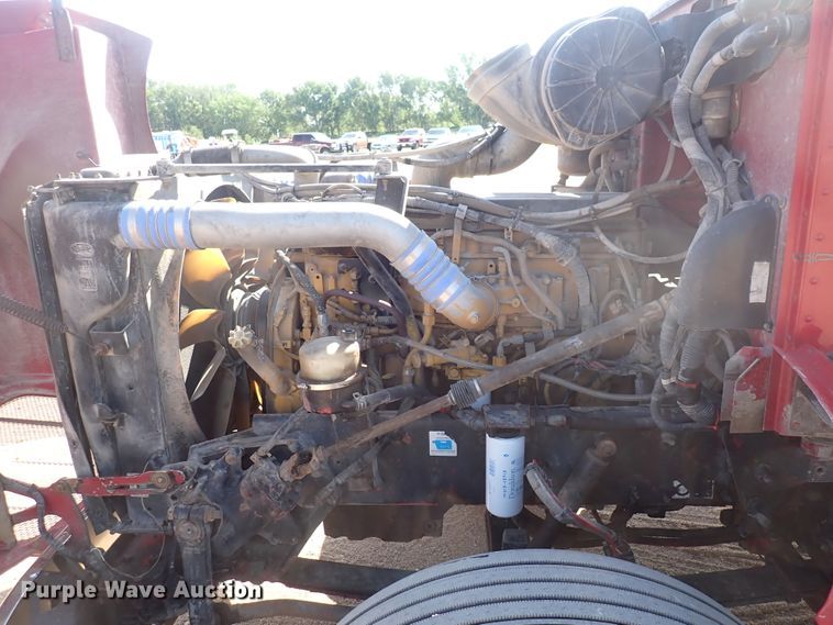 image for item DJ5675 2007 Peterbilt 386  semi truck