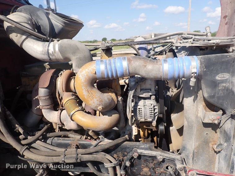 image for item DJ5675 2007 Peterbilt 386  semi truck