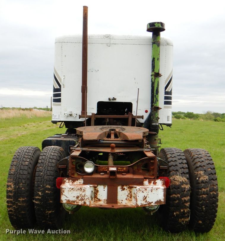 image for item DK5656 1972 GMC Astro 95  semi truck