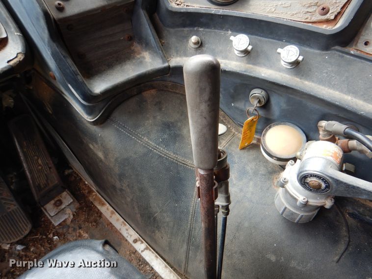 image for item DK5656 1972 GMC Astro 95  semi truck