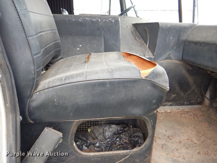 image for item DK5656 1972 GMC Astro 95  semi truck