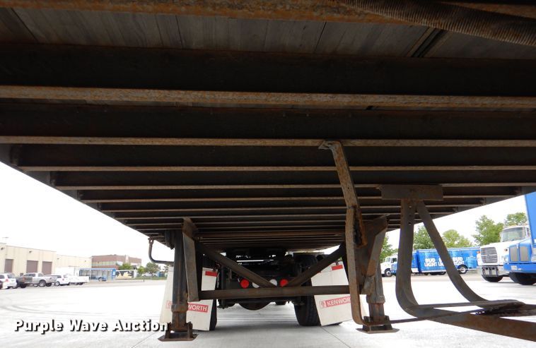 image for item DL8108 1978 Hobbs  dry van trailer