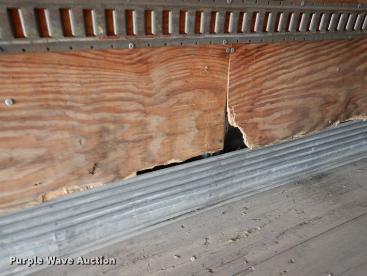 image for item DL8108 1978 Hobbs  dry van trailer