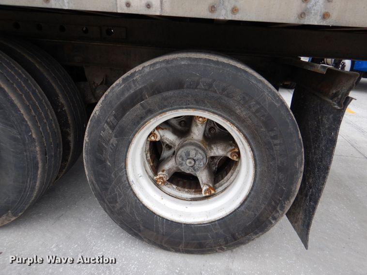 image for item DL8108 1978 Hobbs  dry van trailer