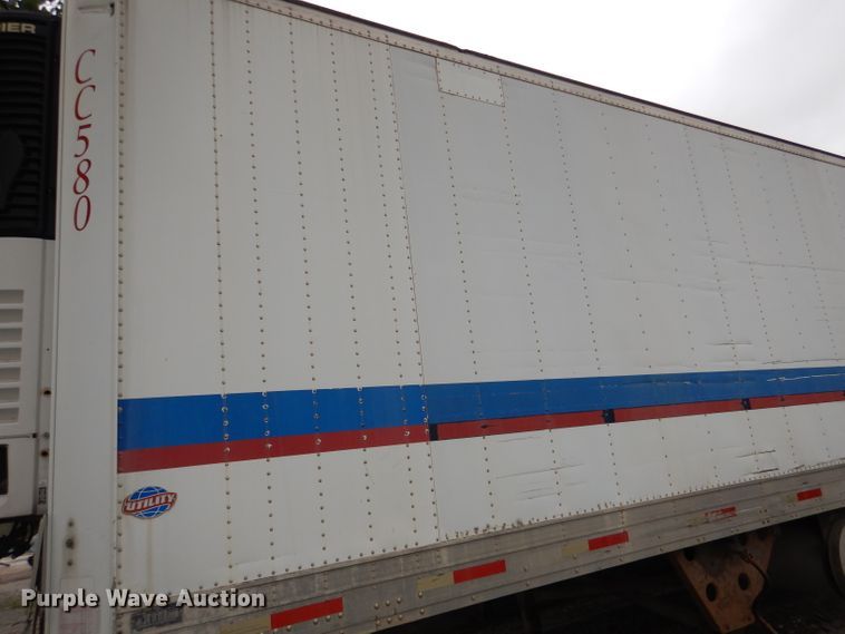 image for item DL8166 2001 Utility VS2RX  refrigerated van trailer