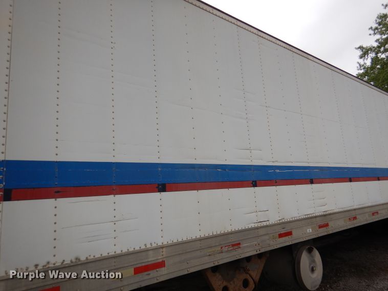 image for item DL8166 2001 Utility VS2RX  refrigerated van trailer