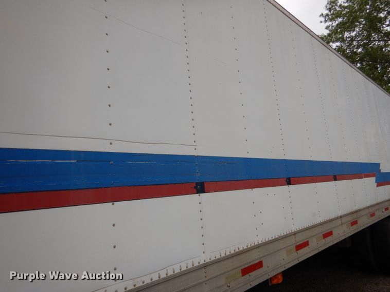 image for item DL8166 2001 Utility VS2RX  refrigerated van trailer