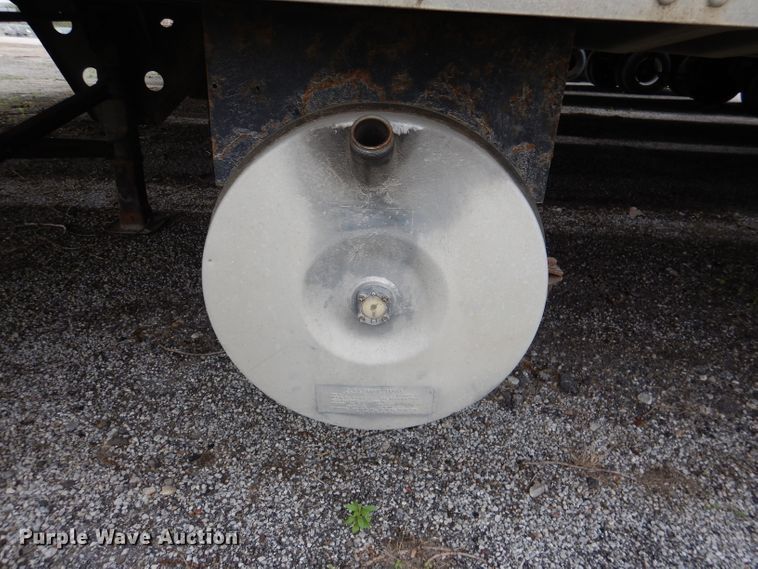 image for item DL8166 2001 Utility VS2RX  refrigerated van trailer