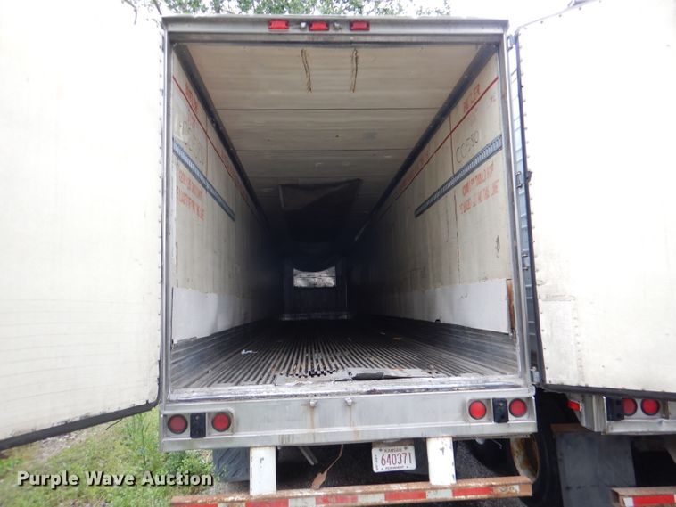 image for item DL8166 2001 Utility VS2RX  refrigerated van trailer