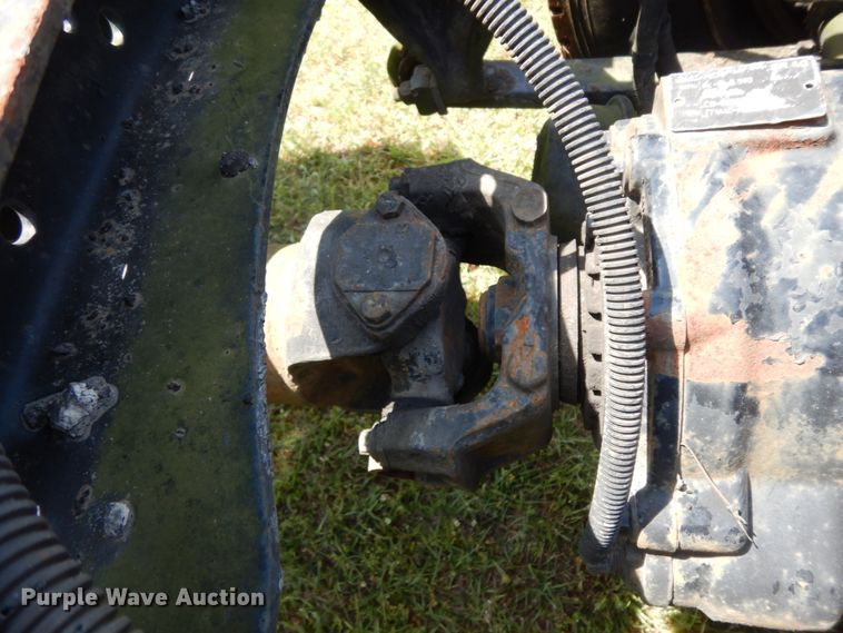 image for item DM2961 2005 Freightliner Columbia  semi truck