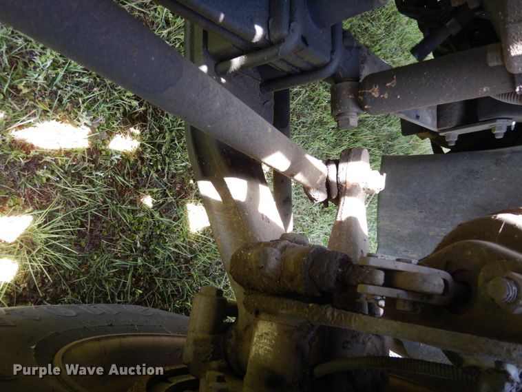 image for item DM2961 2005 Freightliner Columbia  semi truck