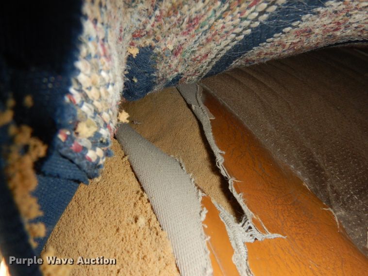 image for item DM2968 2001 Freightliner FLD120  semi truck