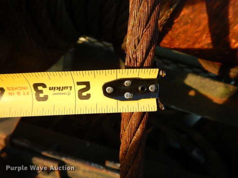 image for item DM2968 2001 Freightliner FLD120  semi truck