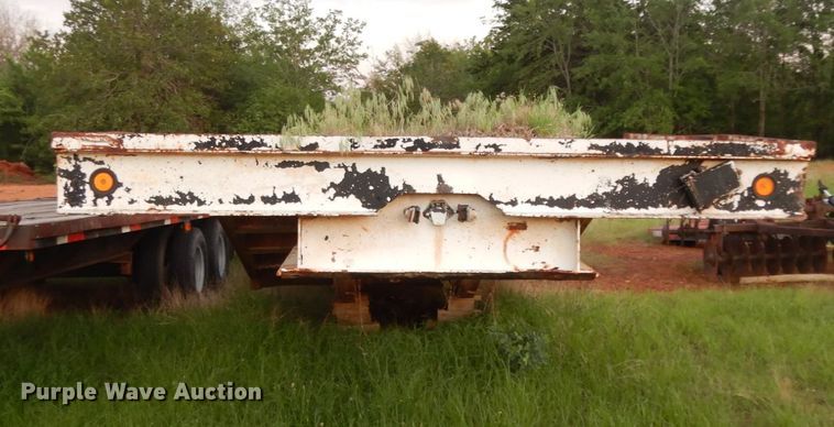 image for item DM2970 1990 Eager Beaver  drop deck equipment trailer