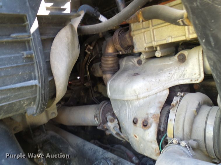 image for item DM2996 2012 Freightliner Cascadia 125  semi truck