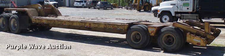image for item DM3010 1963 Hyster  drop deck equipment trailer