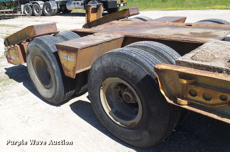 image for item DM3010 1963 Hyster  drop deck equipment trailer