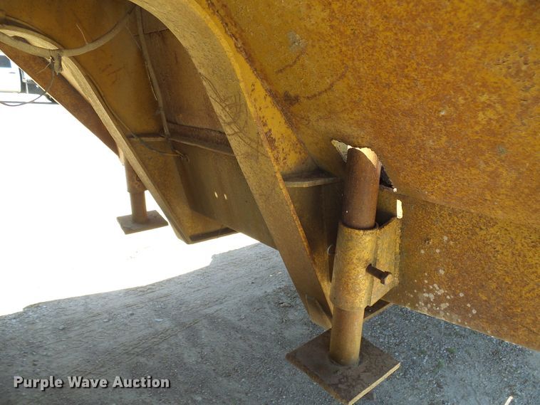 image for item DM3010 1963 Hyster  drop deck equipment trailer