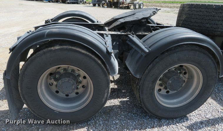 image for item DN5851 2014 Freightliner Cascadia  semi truck