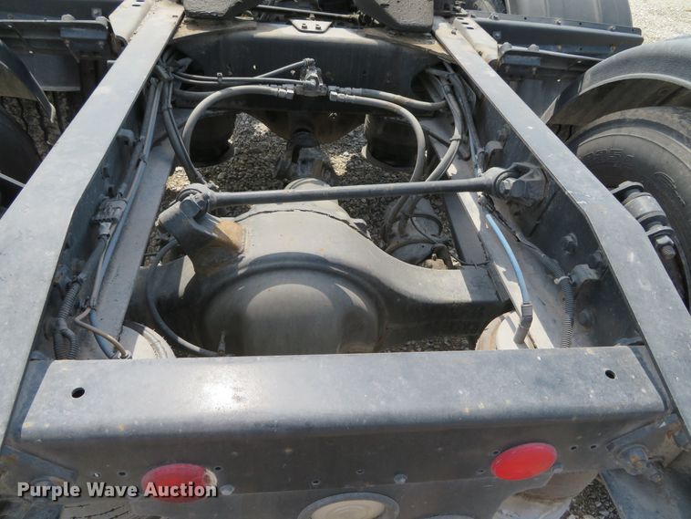 image for item DN5851 2014 Freightliner Cascadia  semi truck