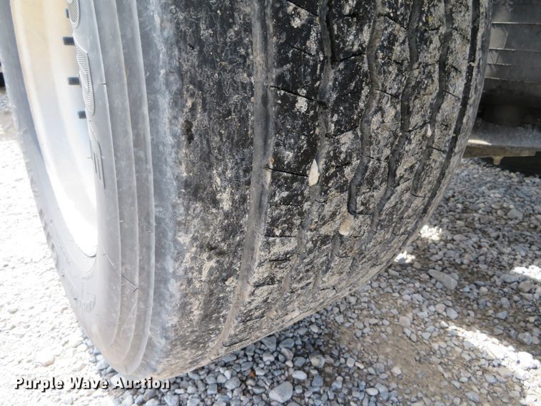 image for item DN5851 2014 Freightliner Cascadia  semi truck