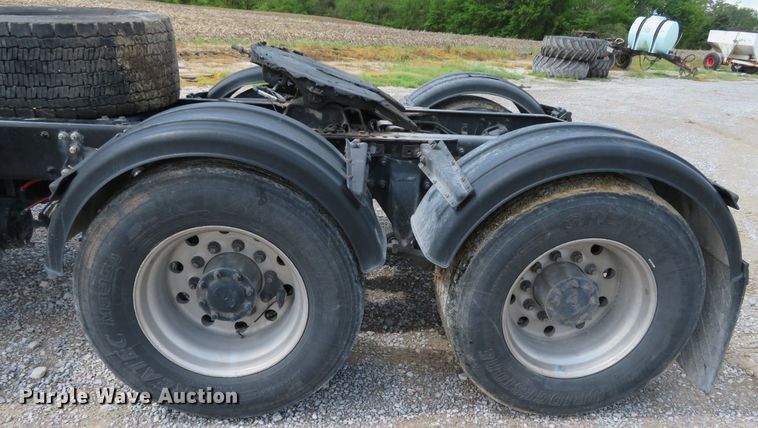 image for item DN5851 2014 Freightliner Cascadia  semi truck