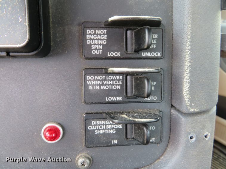 image for item DN5851 2014 Freightliner Cascadia  semi truck