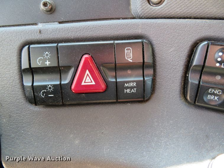 image for item DN5851 2014 Freightliner Cascadia  semi truck