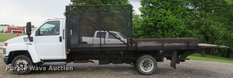 image for item DN5854 2006 GMC C5500  dump flatbed truck