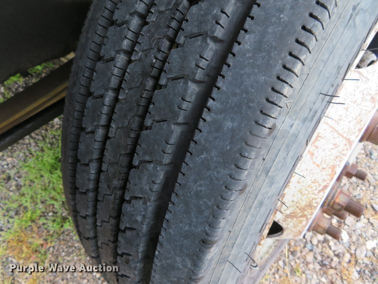 image for item DN5854 2006 GMC C5500  dump flatbed truck