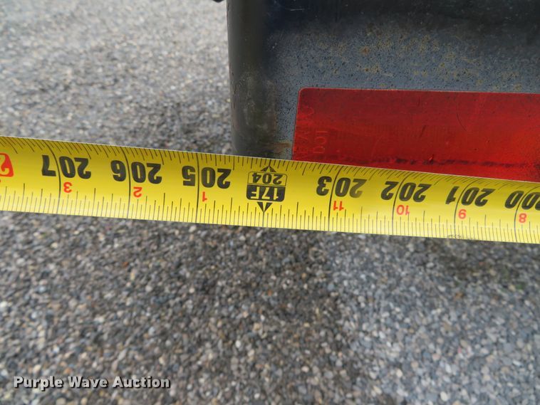 image for item DN5854 2006 GMC C5500  dump flatbed truck