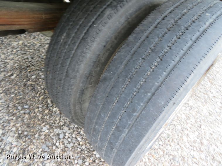 image for item DN5854 2006 GMC C5500  dump flatbed truck