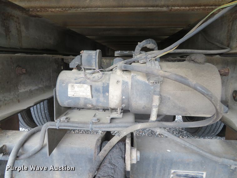 image for item DN5854 2006 GMC C5500  dump flatbed truck