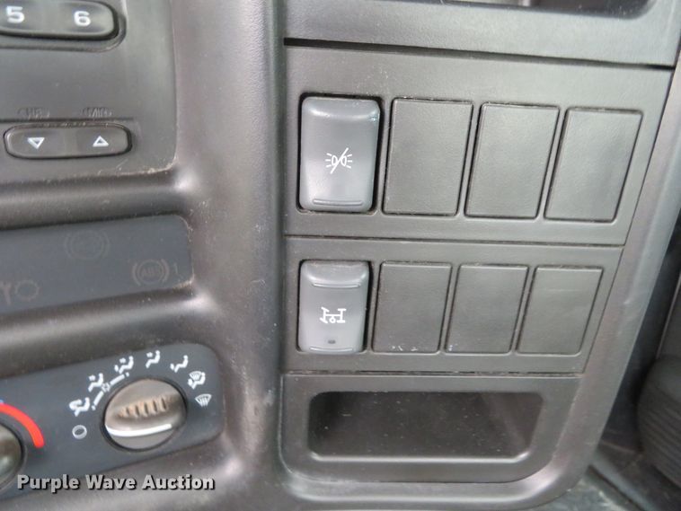 image for item DN5854 2006 GMC C5500  dump flatbed truck