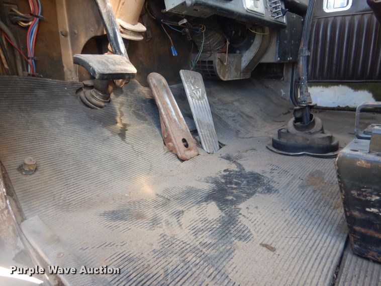 image for item FI9044 1972 Kenworth Model A  semi truck