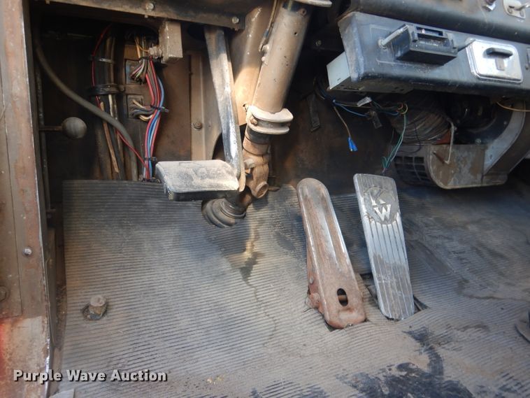 image for item FI9044 1972 Kenworth Model A  semi truck