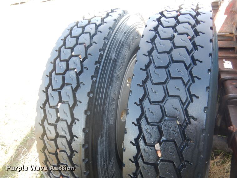 image for item FI9044 1972 Kenworth Model A  semi truck