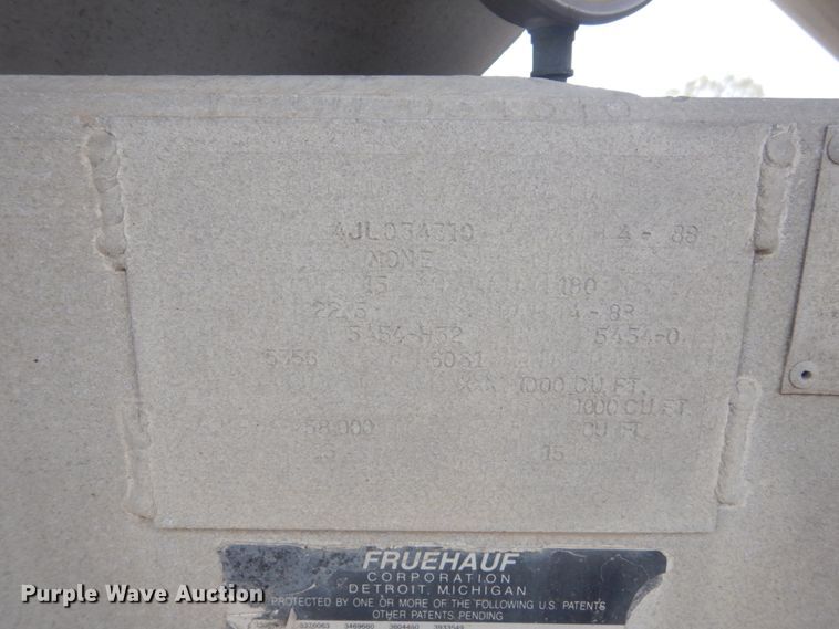 image for item HE9650 1988 Fruehauf  pneumatic dry bulk trailer