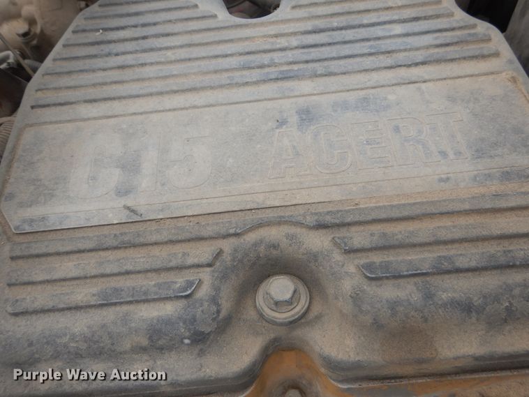 image for item HE9655 2006 Peterbilt 379  semi truck