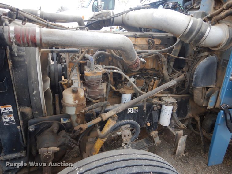 image for item HE9655 2006 Peterbilt 379  semi truck