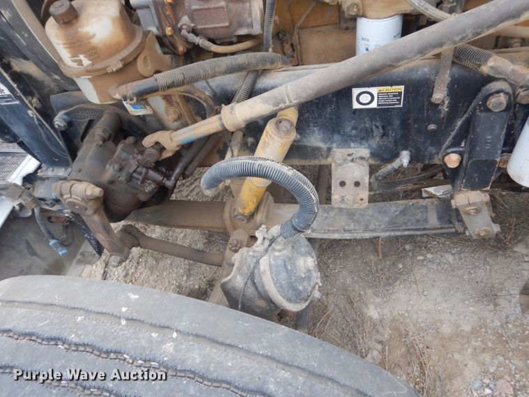 image for item HE9655 2006 Peterbilt 379  semi truck