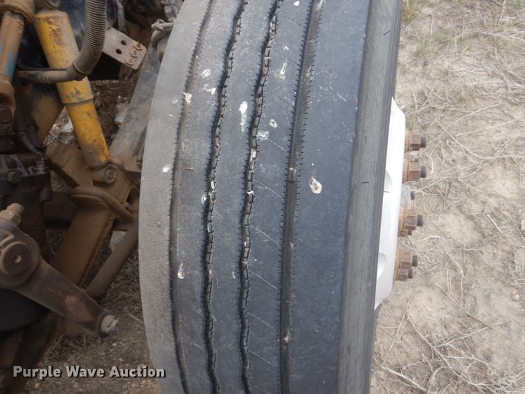 image for item HE9655 2006 Peterbilt 379  semi truck