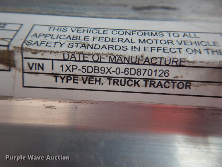 image for item HE9655 2006 Peterbilt 379  semi truck