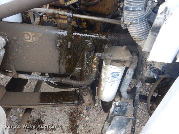 image for item HE9656 2002 Peterbilt 378  semi truck