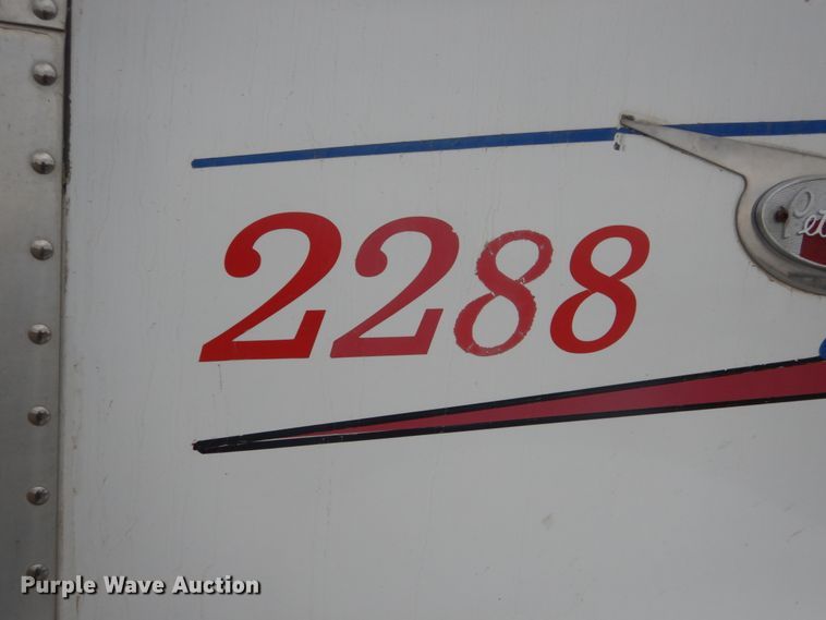 image for item HE9656 2002 Peterbilt 378  semi truck